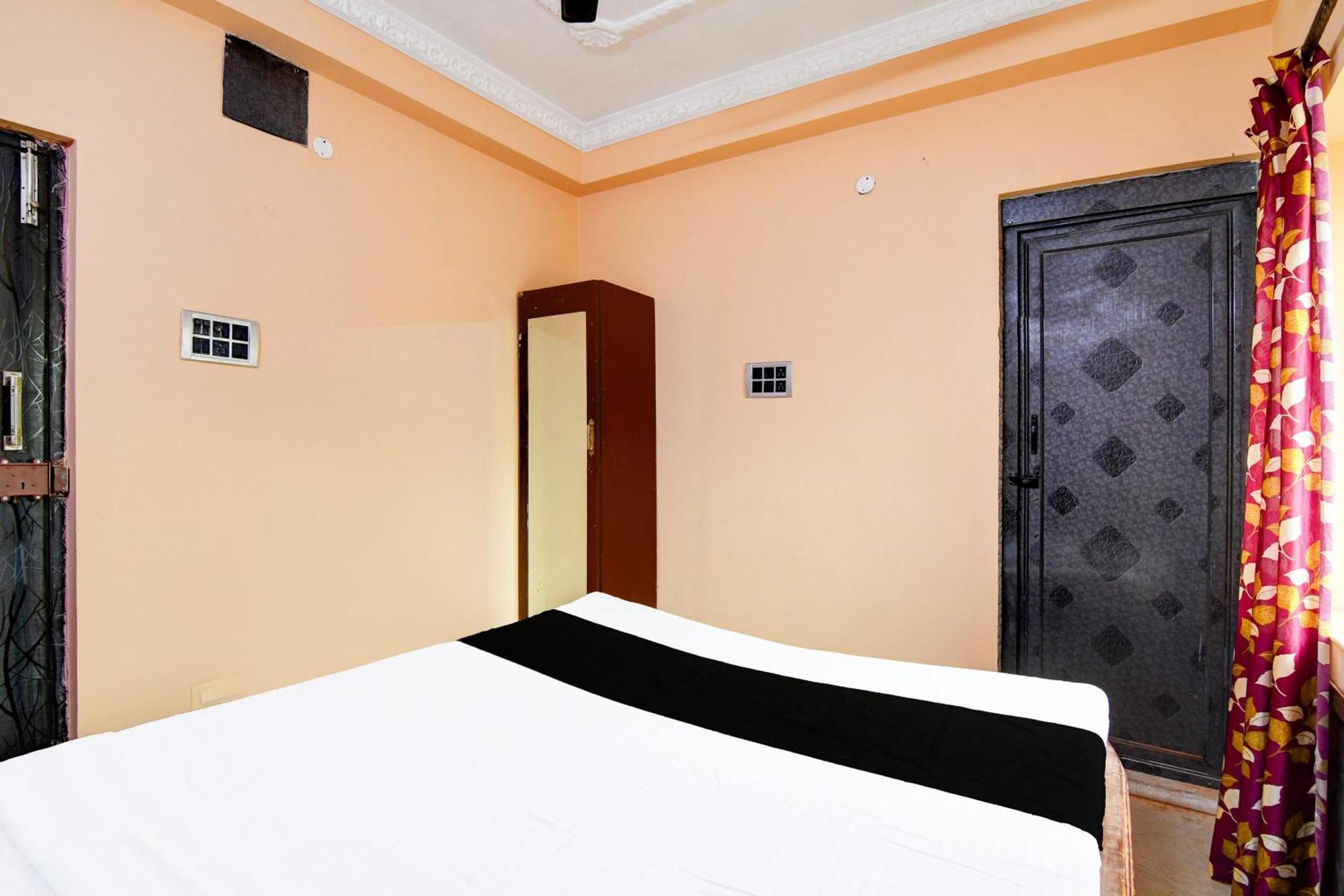 Hotel O Royal Green Guest House Калькутта Экстерьер фото